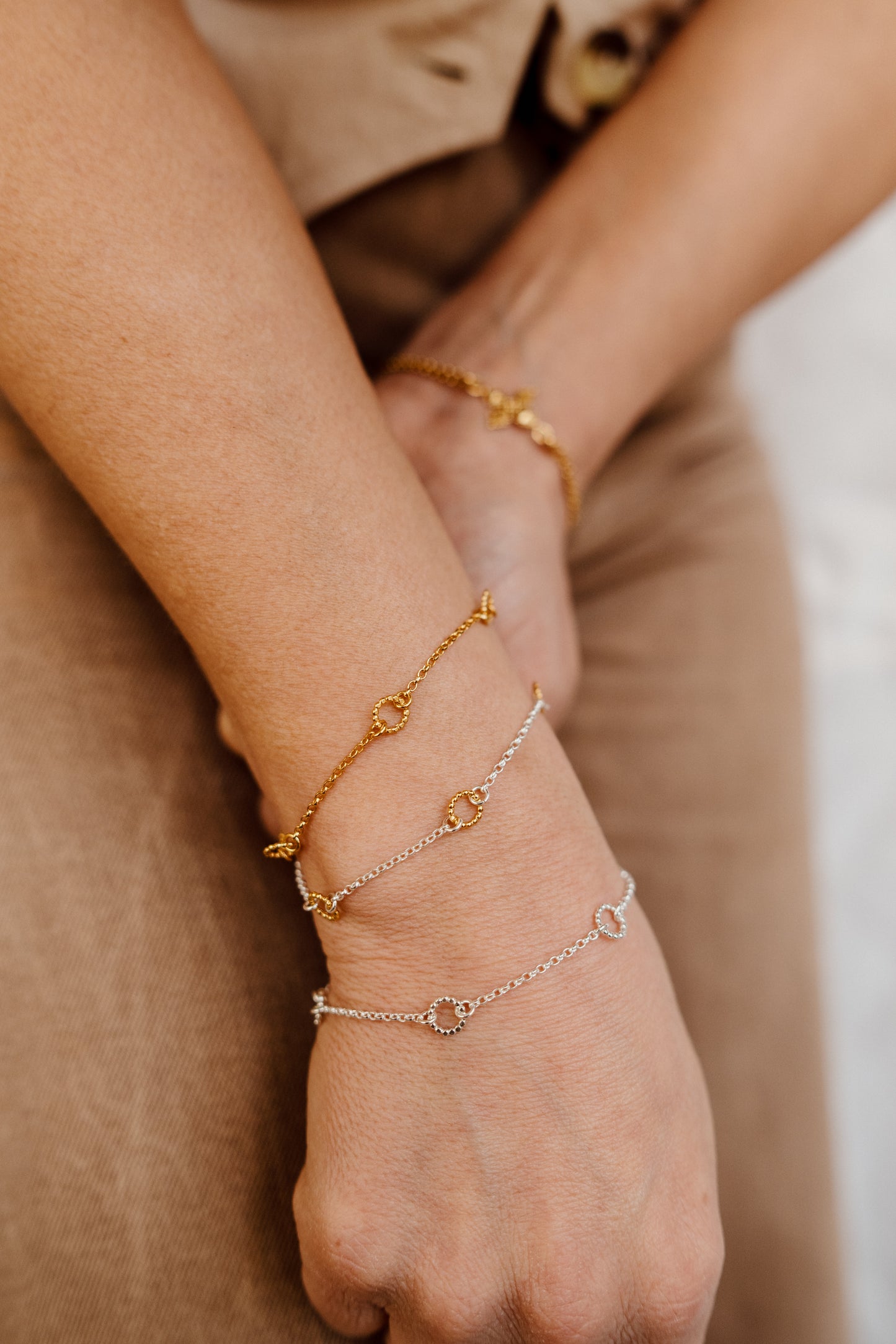 Round Dot Bracelet