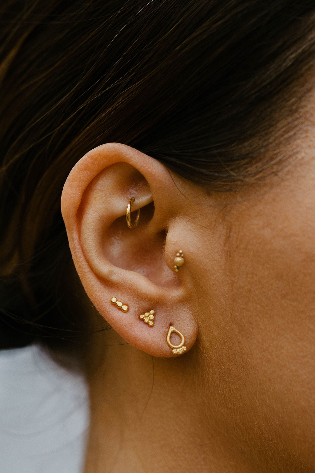 Dot Pyramid Small Stud Earrings