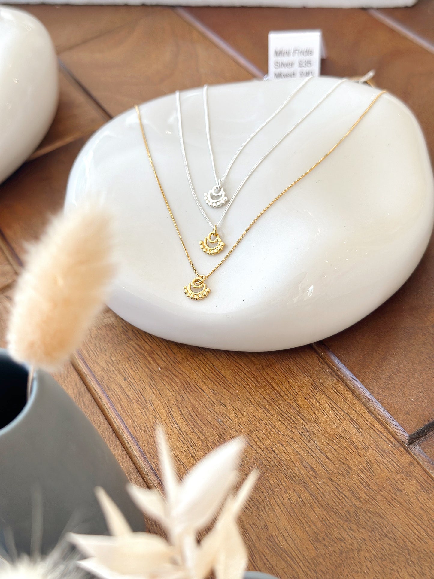Frida Mini Necklace
