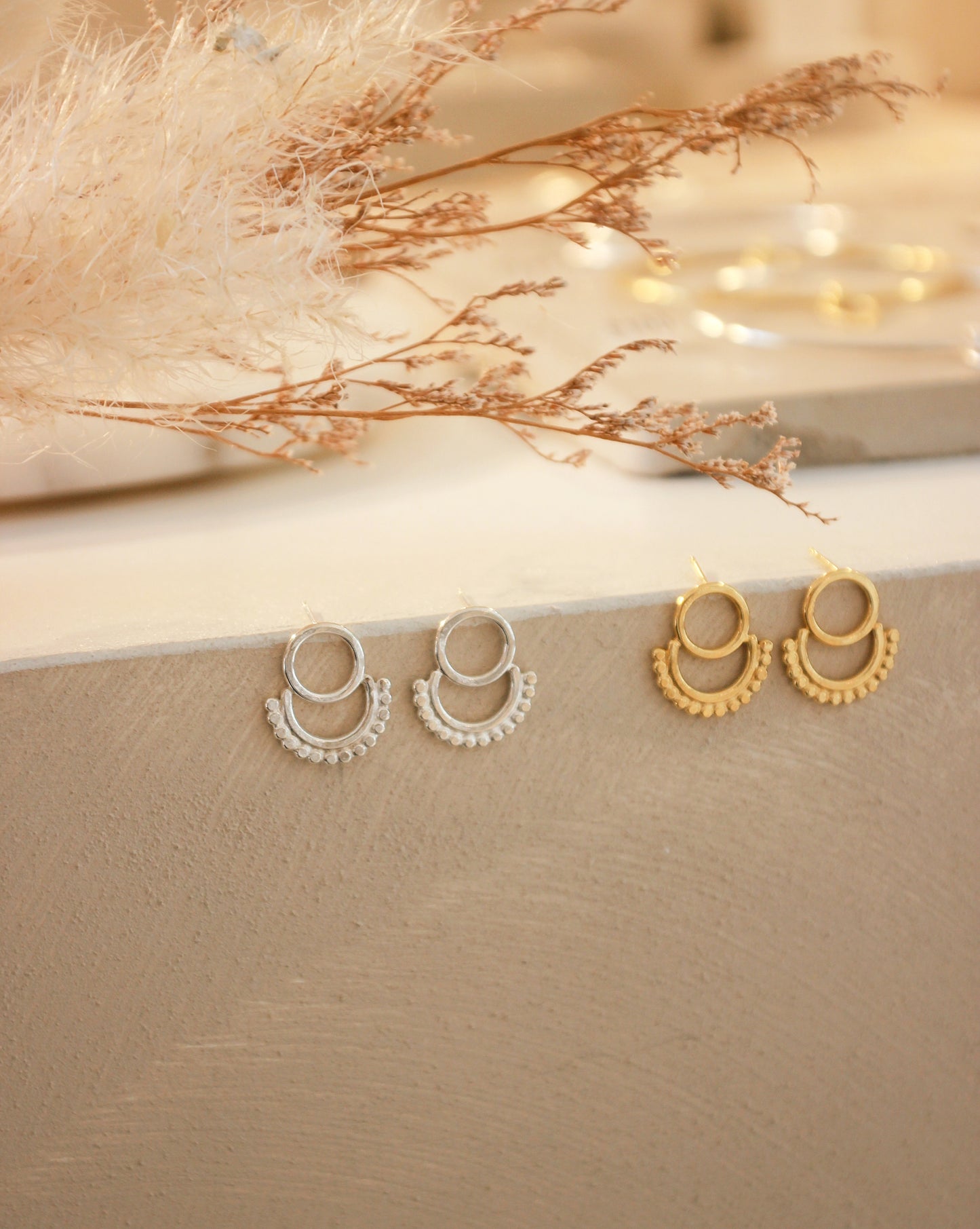 Frida Stud Earrings
