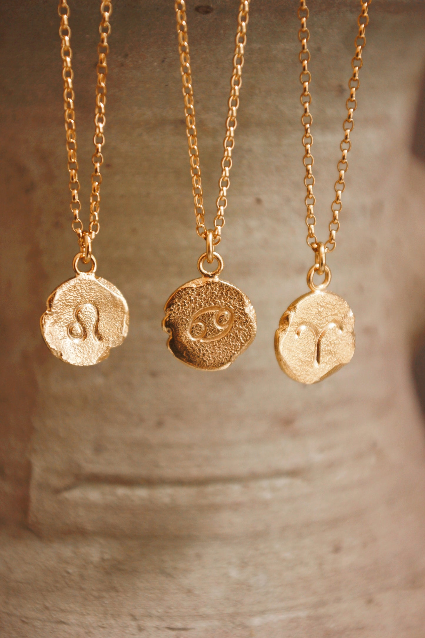 Leo necklace