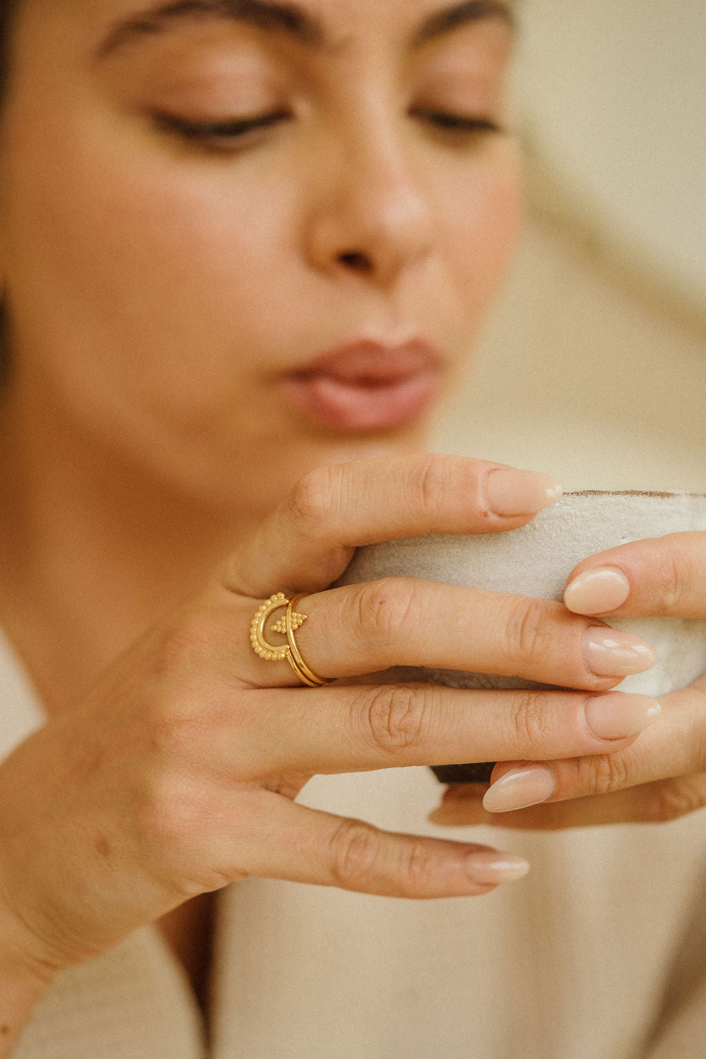 Dot Pyramid Ring