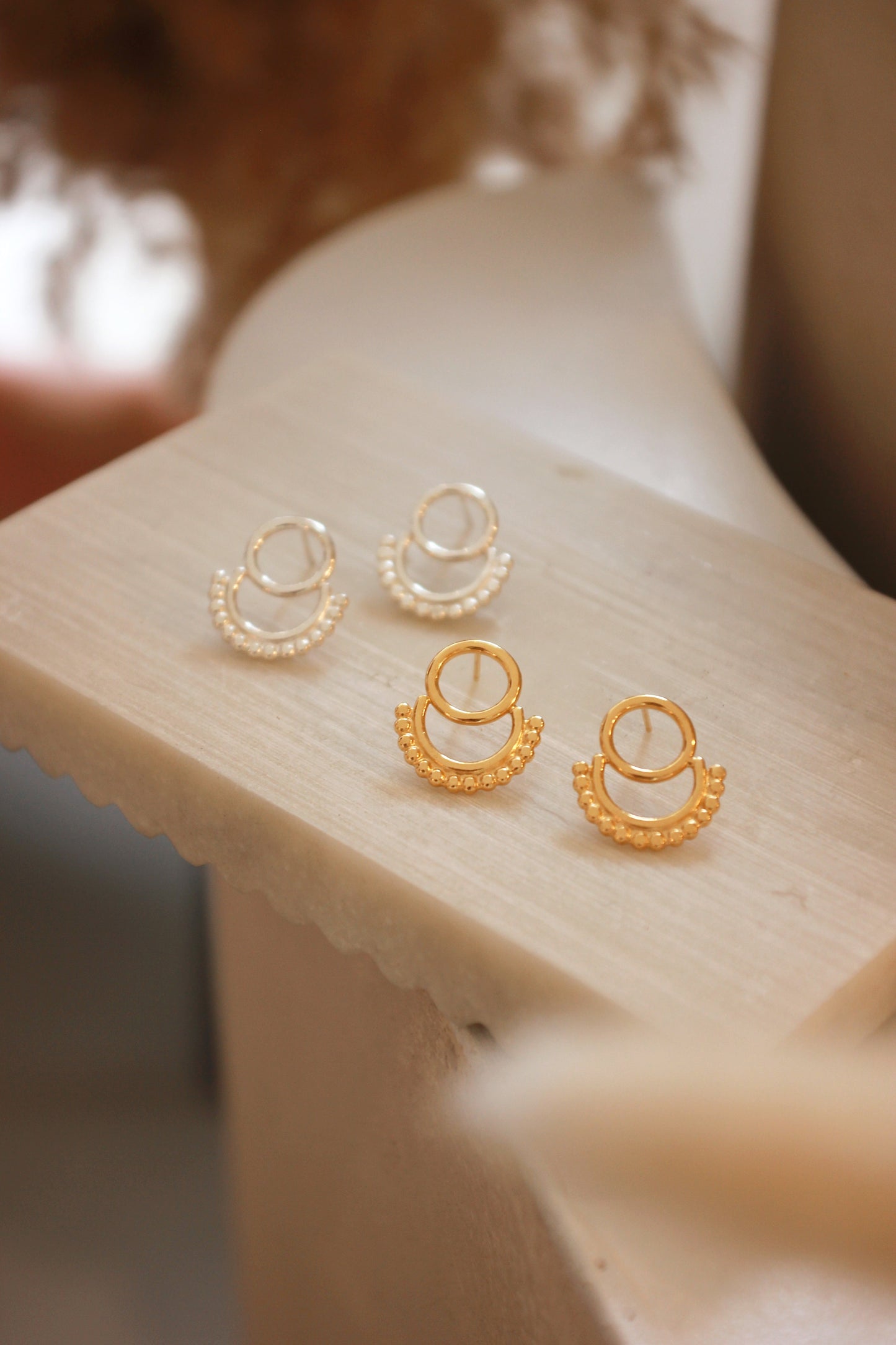 Frida Stud Earrings