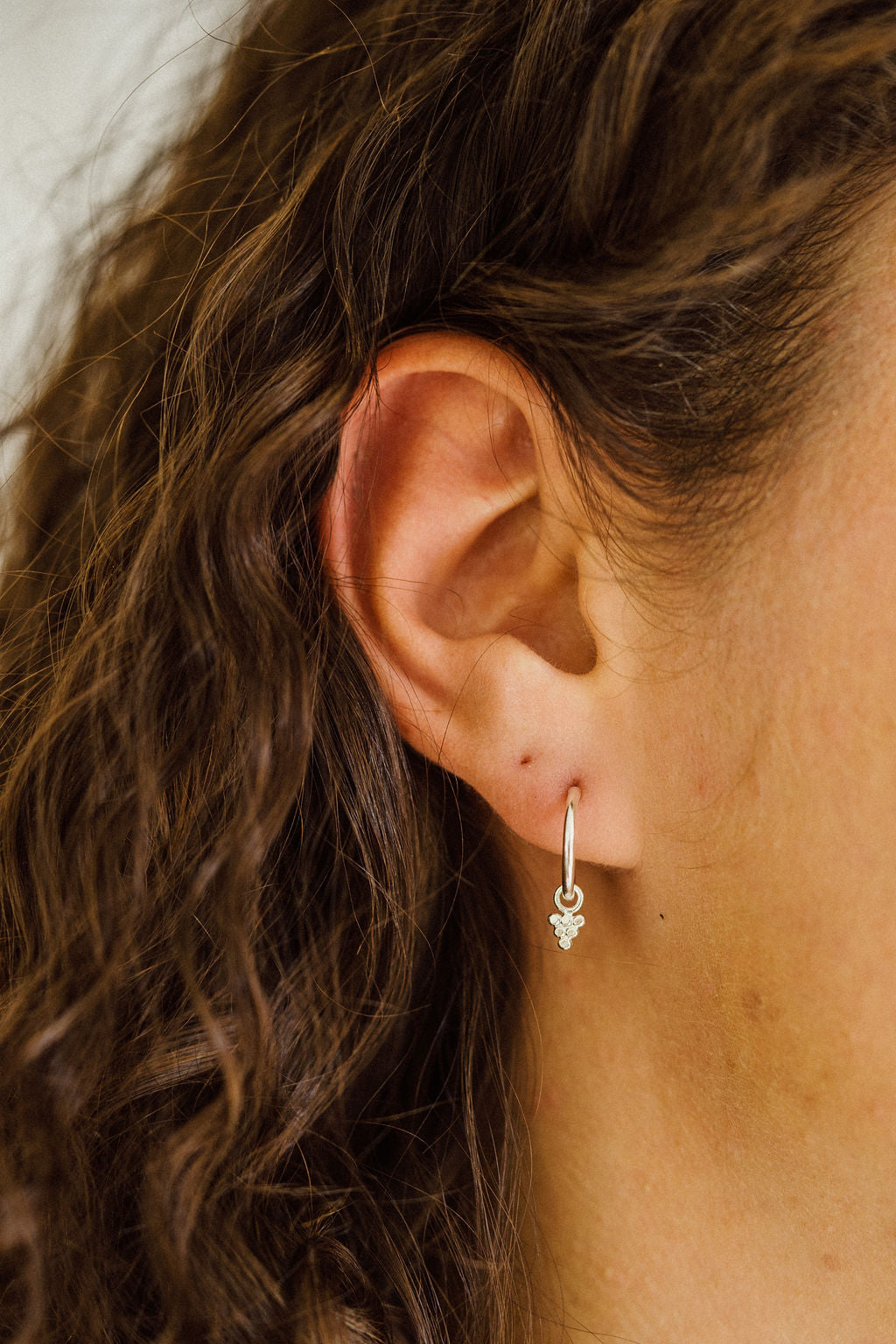 Dot Pyramid Hoops