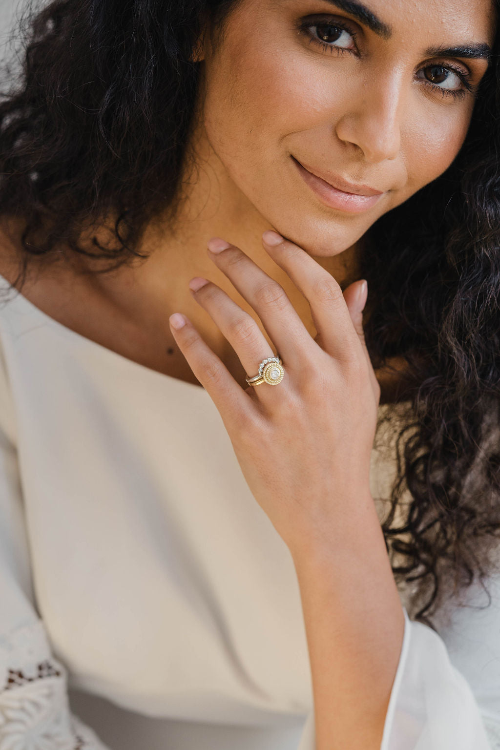 Almas Diamond Ring