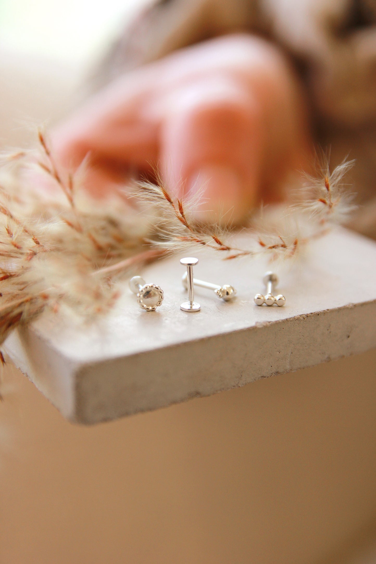 Flat back earring - Silver